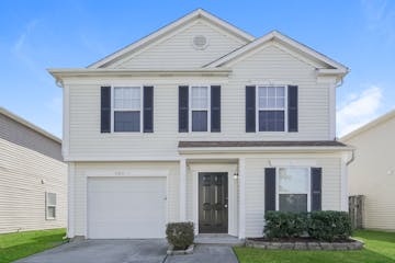 4323 SAINT CATHERINES CT CONCORD, NC 28025